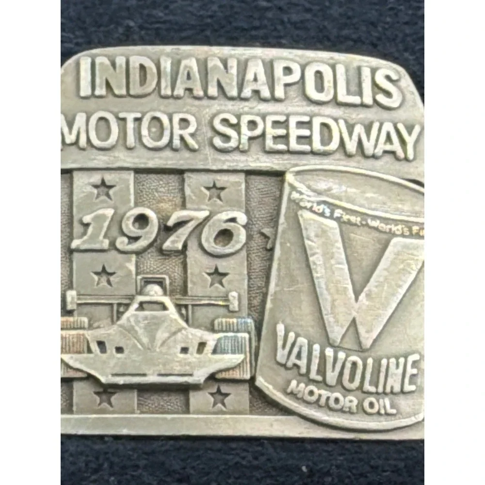Vtg 1976 Indianapolis Motor Speedway Valvoline Pewter Belt Buckle Ltd Ed 262/500